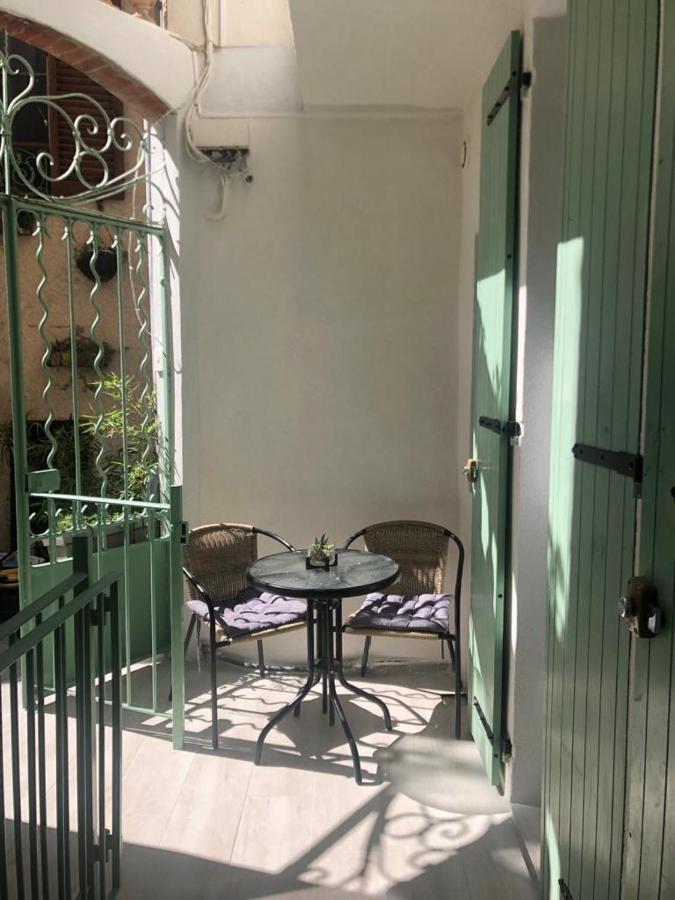 Апартаменти Vieil Antibes, Ravissant 2P Avec Petite Terrasse Екстер'єр фото